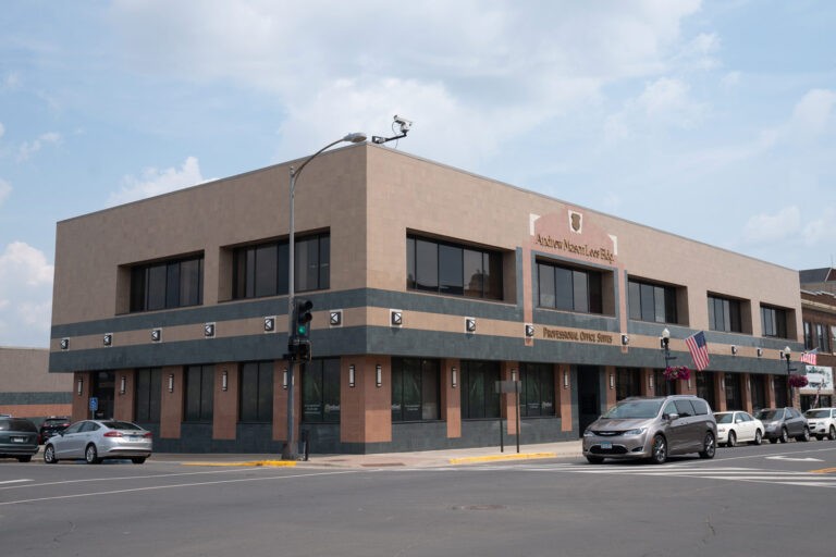Hibbing Office